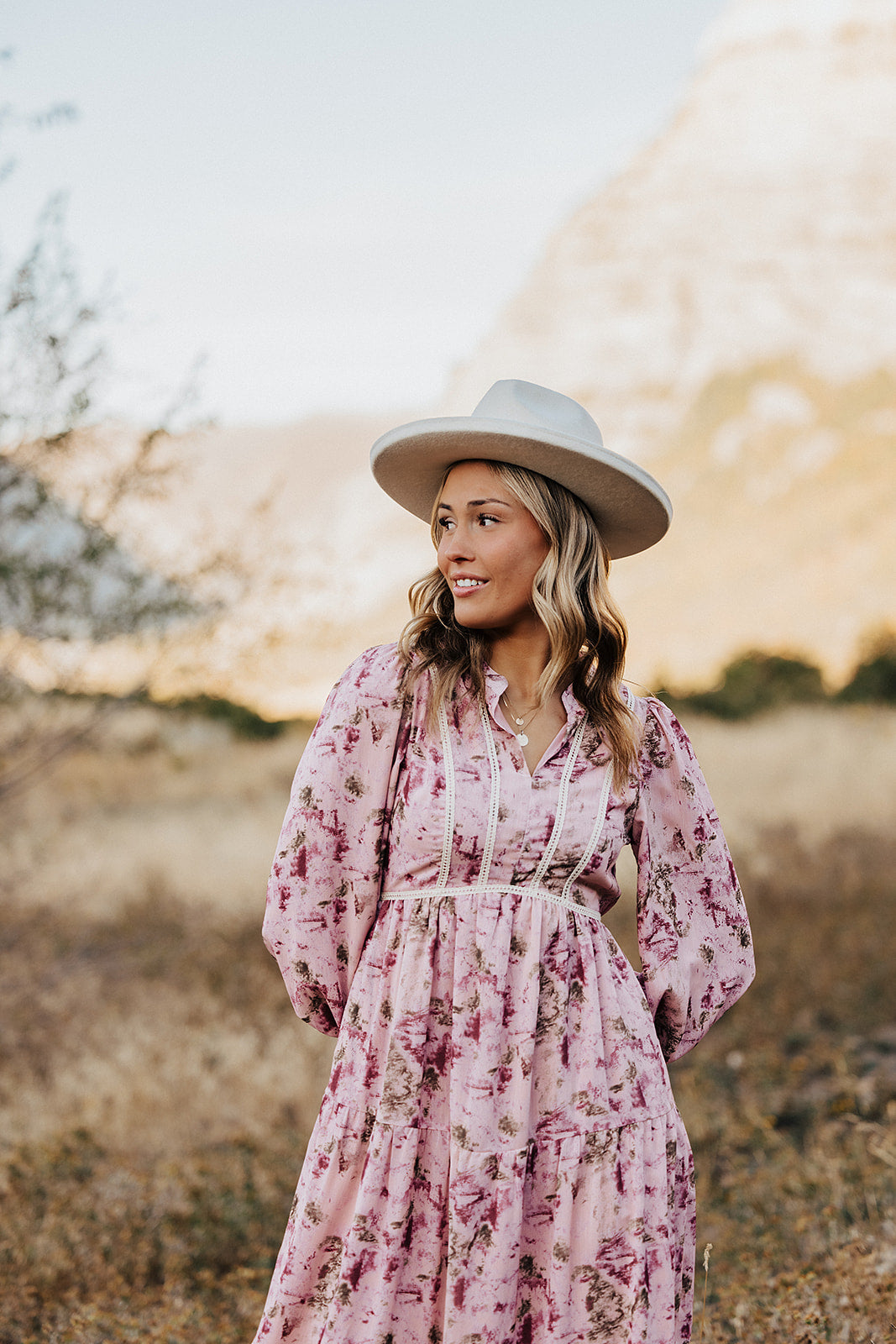 THE LEIGHTON LONG SLEEVE MAXI DRESS IN PINK