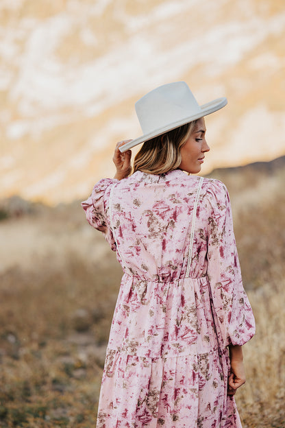 THE LEIGHTON LONG SLEEVE MAXI DRESS IN PINK