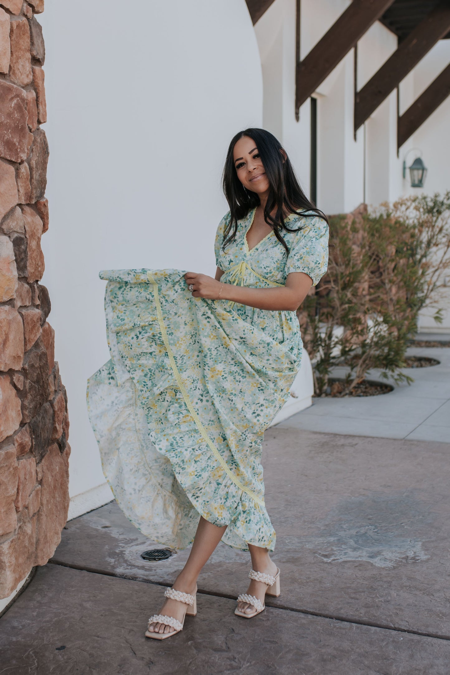 THE CARSON FLORAL DRESS IN LEMONGRASS