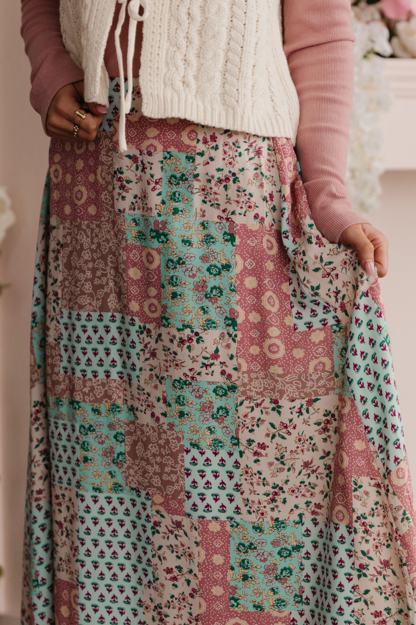 THE BRADYN PRINT MAXI SKIRT IN MINT