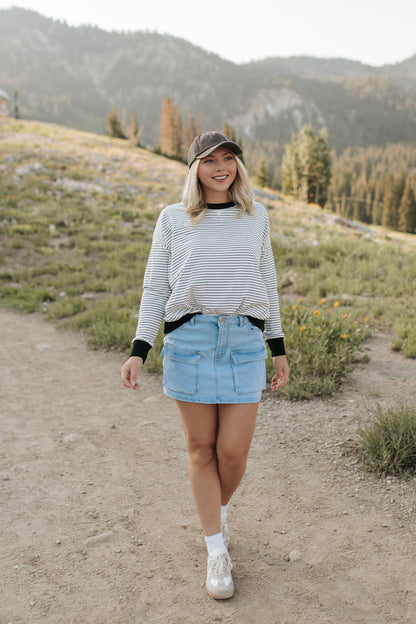 THE BILLIE STRIPED CREWNECK IN WHITE