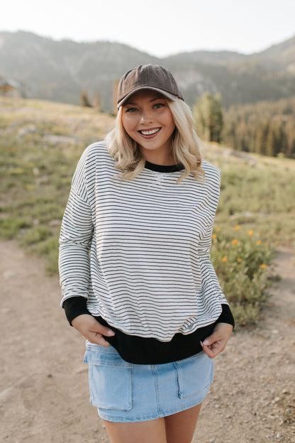 THE BILLIE STRIPED CREWNECK IN WHITE