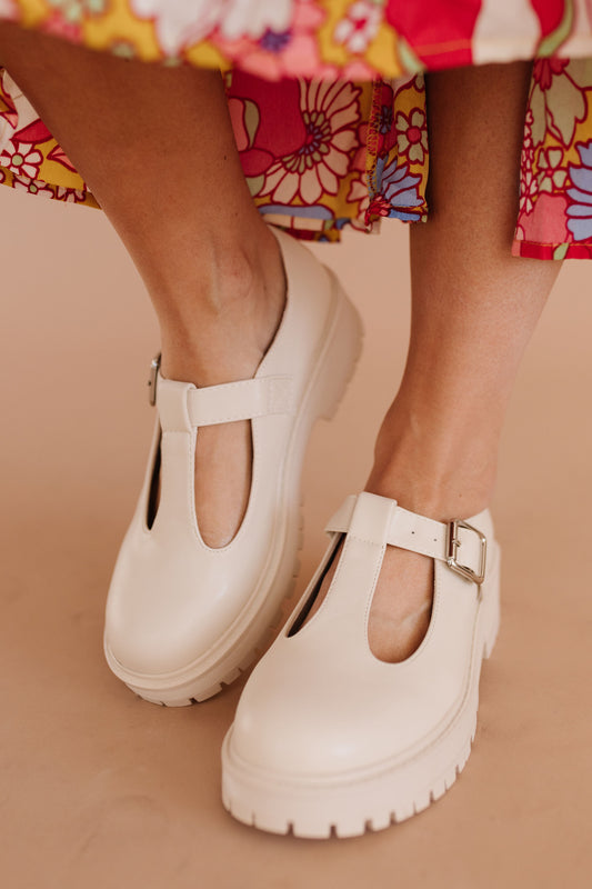 THE FREE PEOPLE JAMES CHELSEA BOOT IN WHITE