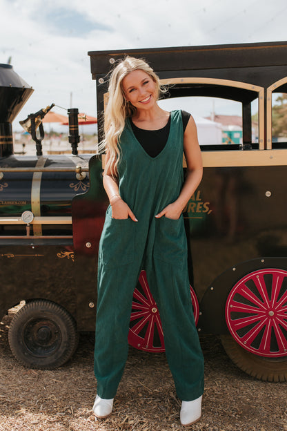 THE CECIL CORDUROY OVERALLS IN DARK GREEN