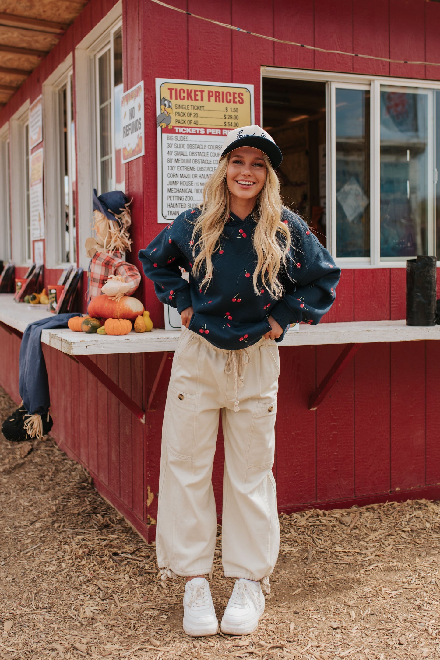 THE ALY CHERRY HODDIE IN NAVY