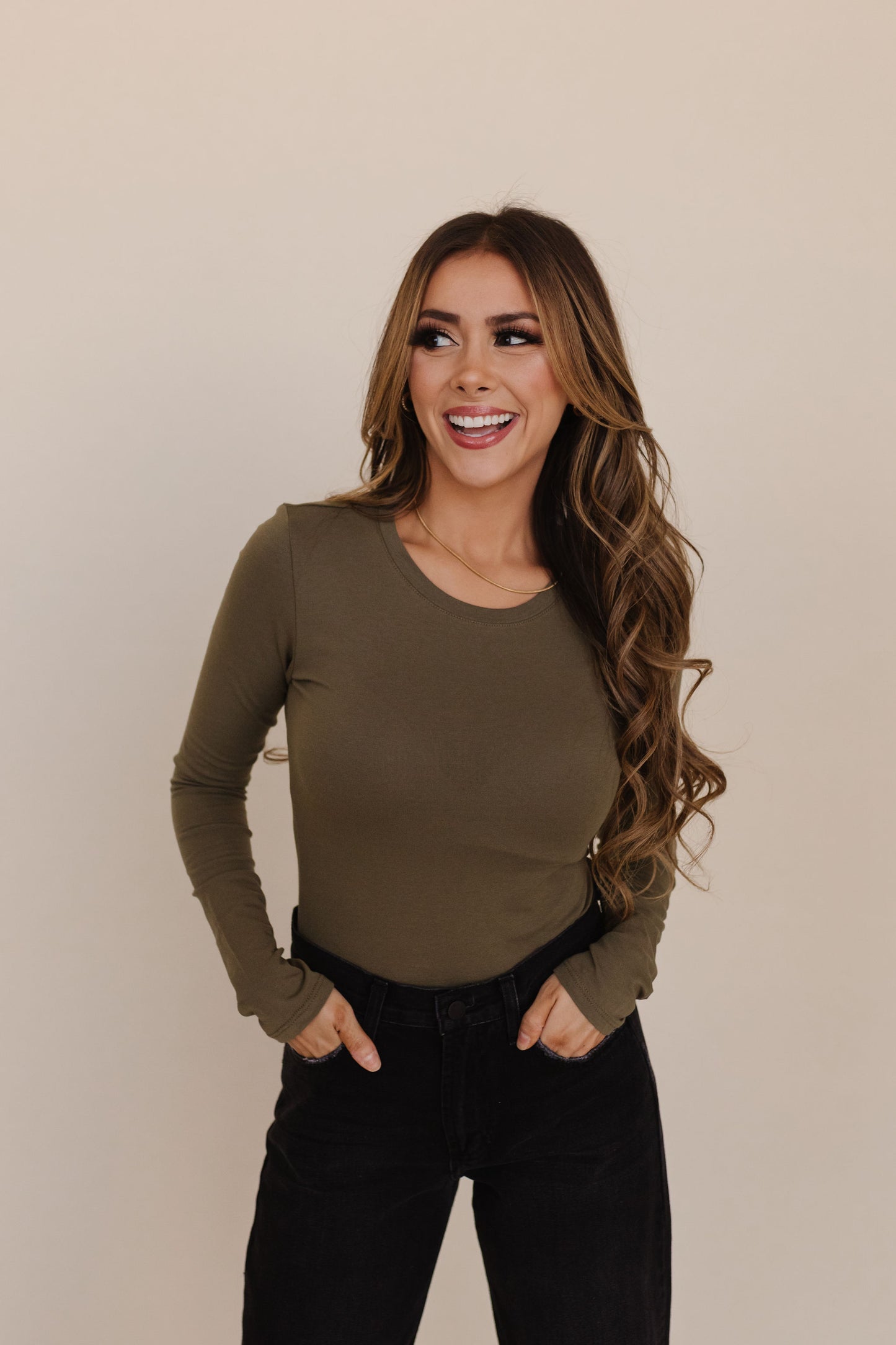 THE WIMBLEDON LONG SLEEVE TOP IN OLIVE