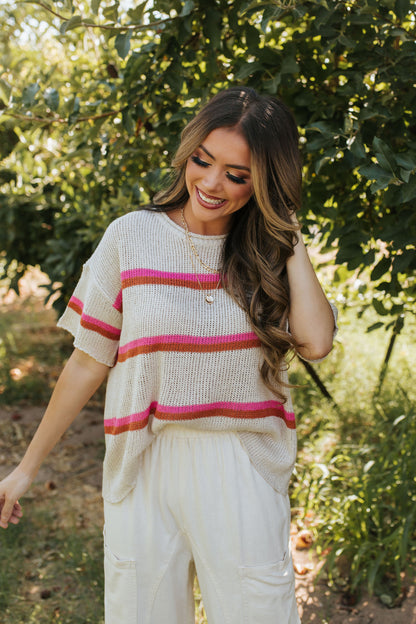 THE ALANI SWEATER TOP IN TAUPE