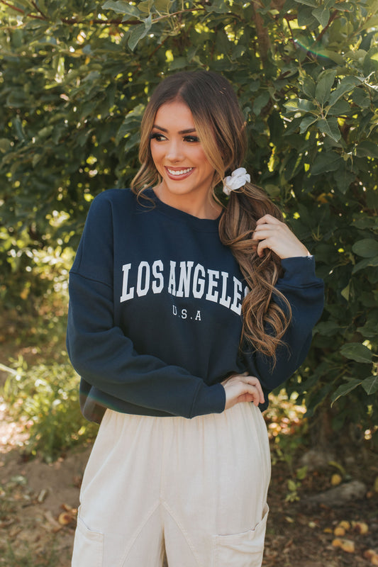 THE LOS ANGELES PULLOVER IN NAVY