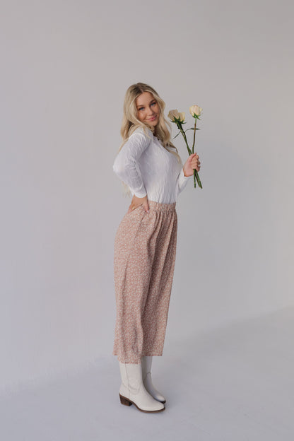 THE FELICITY FLORAL CRINKLE MIDI SKIRT IN CLAY/CREAM