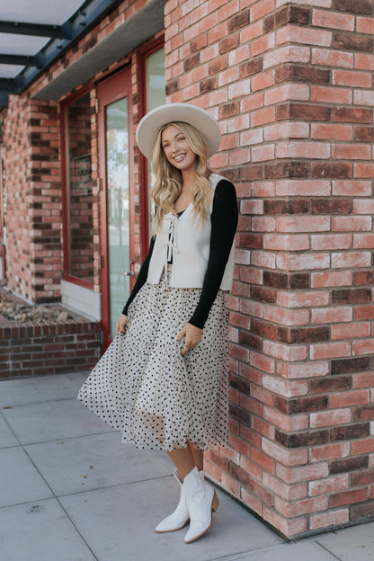 THE KENNY TIE FRONT KNIT VEST IN CREAM