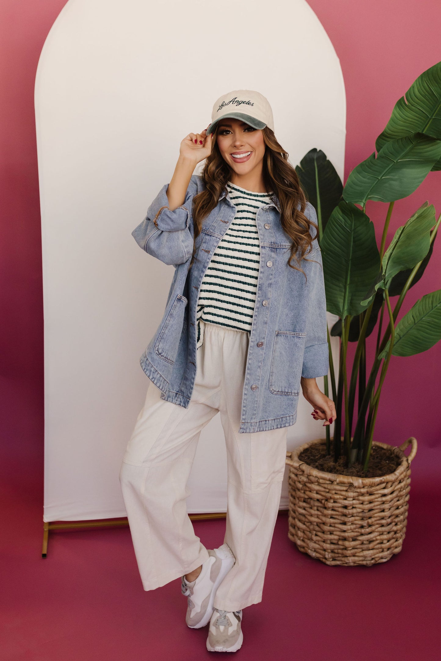 THE ASHER TEXTURED SHORT SLEEVE TOP IN GREEN STRIPE