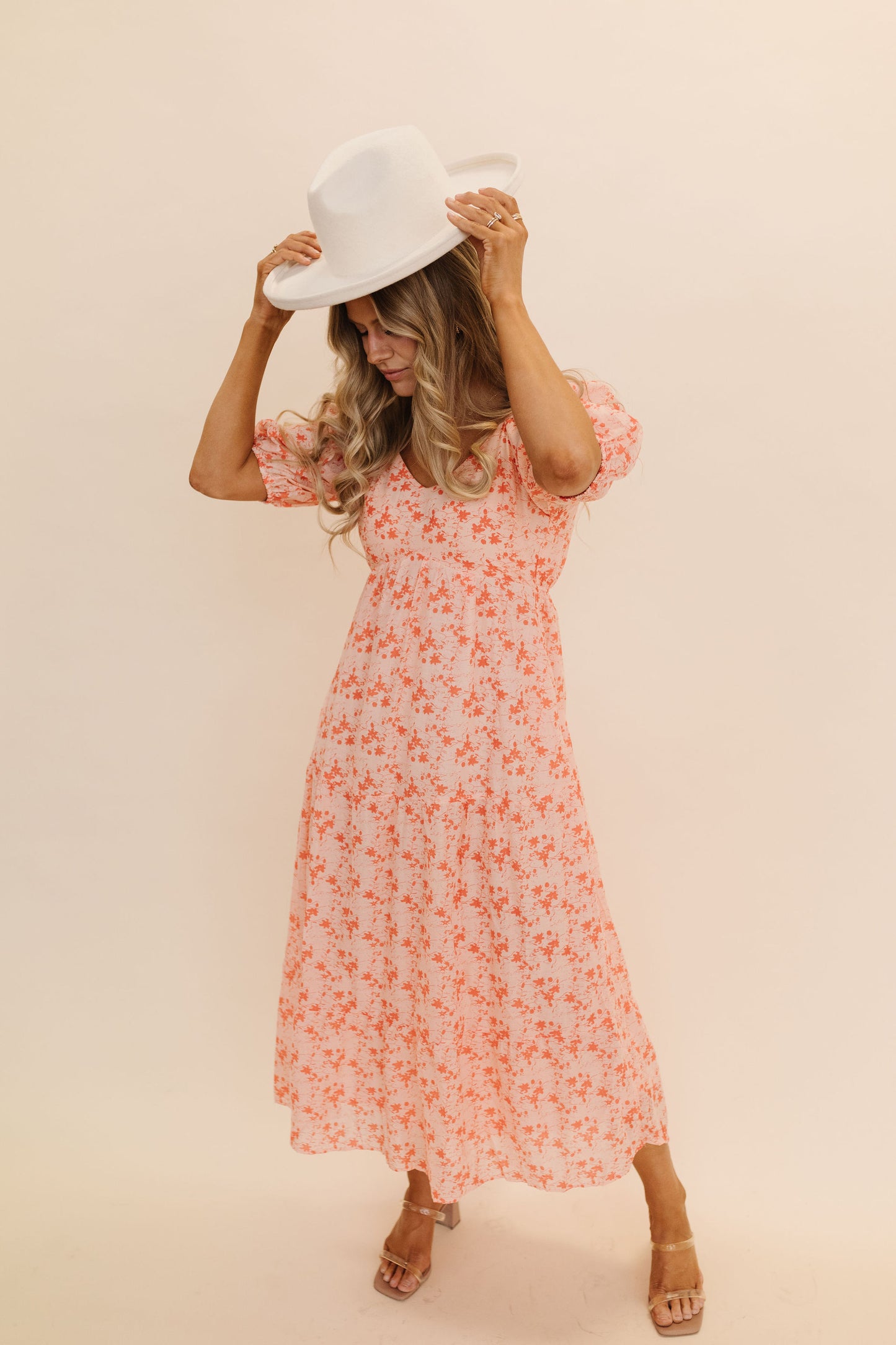 THE FIONA FLORAL TIERED MAXI DRESS IN TOMATO