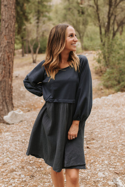 THE DAVEY SWEATSHIRT DRESS IN NAVY