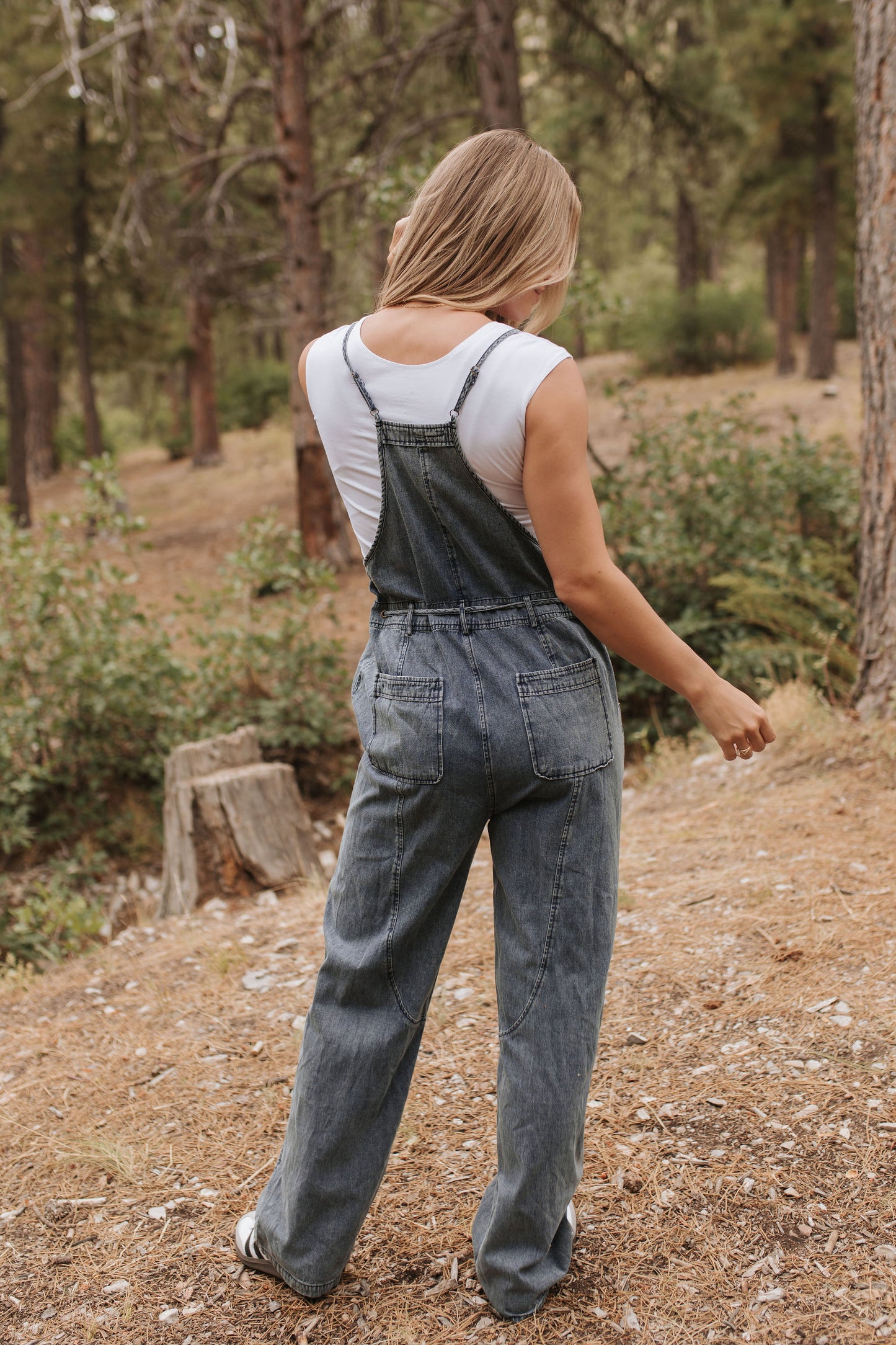 THE SANTANA DENIM OVERALLS IN DARK WASH