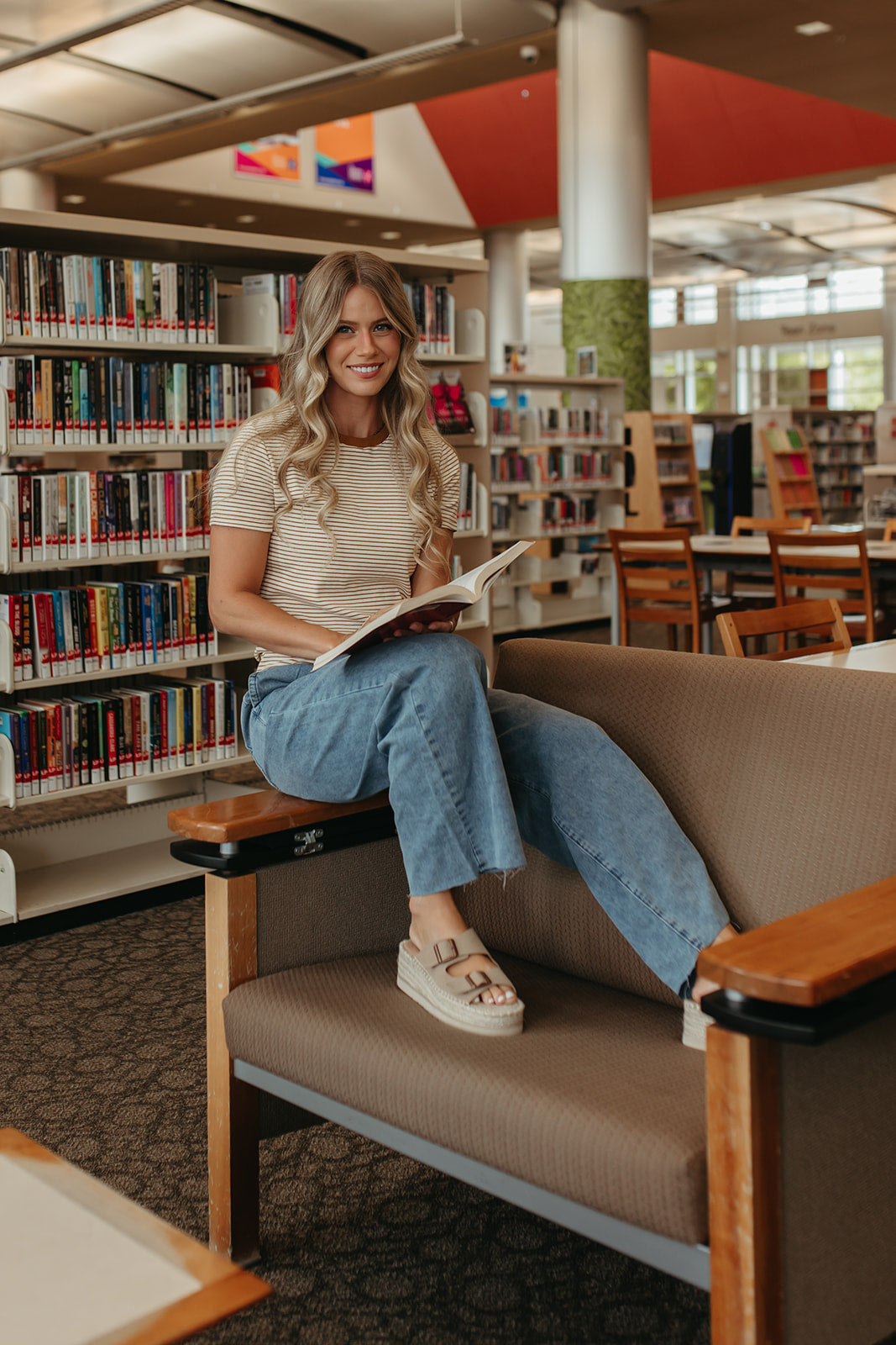 THE RACHEL WIDE LEG PANTS IN WASHED DENIM