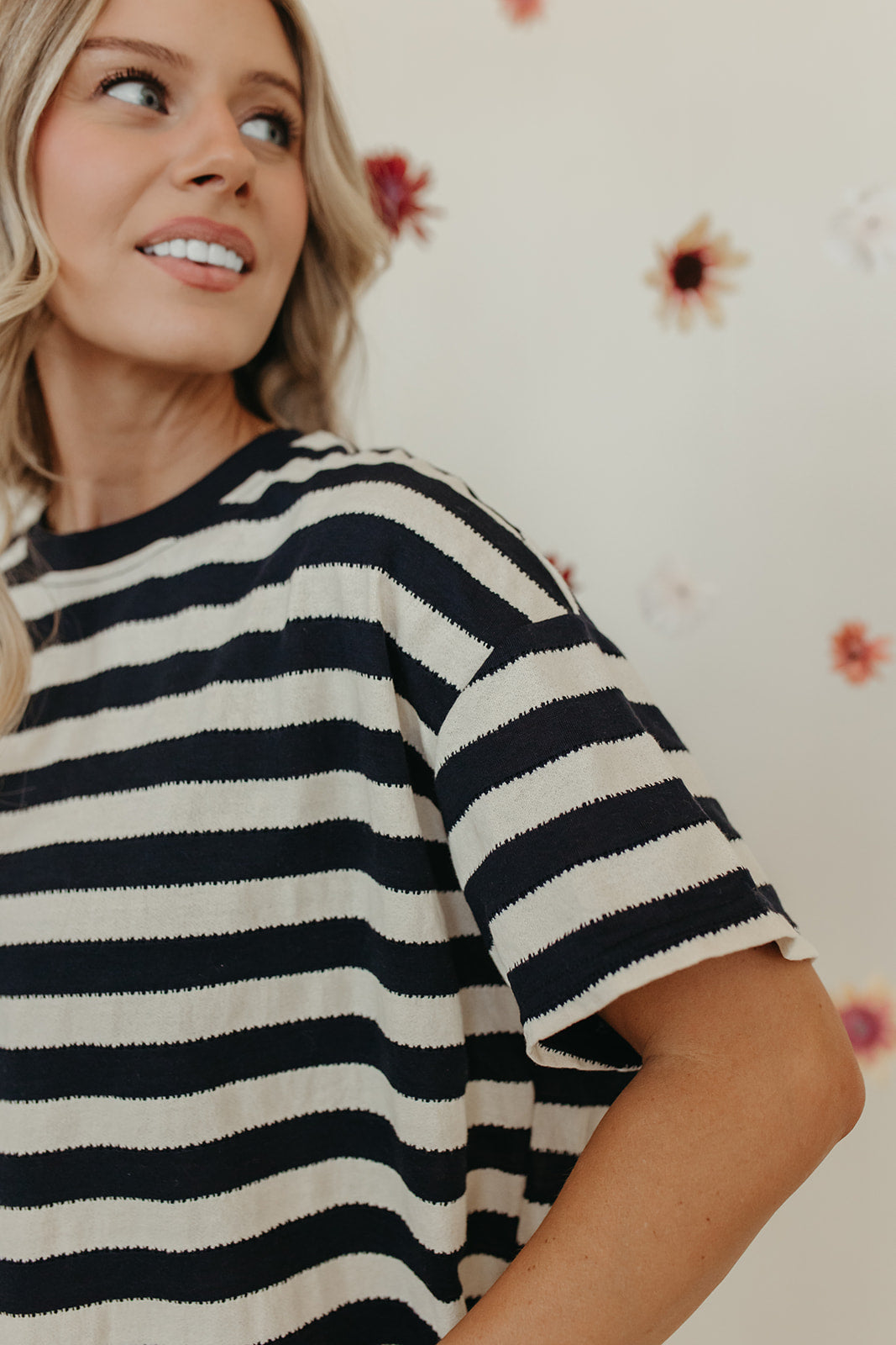 THE OAKLEIGH OVERSIZED STRIPE KNIT TOP IN NAVY