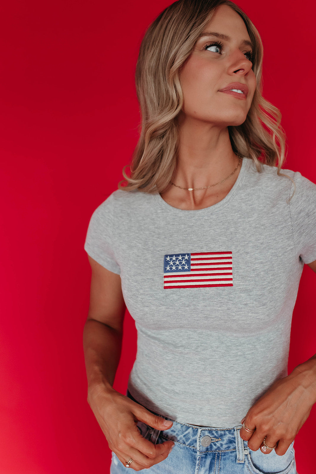 THE FLAG BABY TEE IN HEATHER GREY