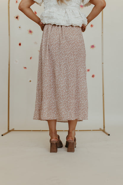 THE FELICITY FLORAL CRINKLE MIDI SKIRT IN CLAY/CREAM