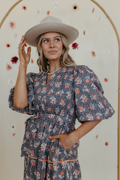 THE LYNLEE LACE MIDI DRESS IN STEEL BLUE FLORAL