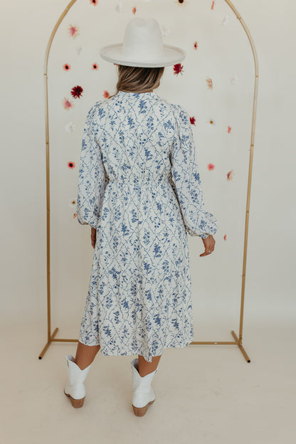 THE JANIE PRINTED V-NECK LONG SLEEVE MAXI DRESS IN CREAM