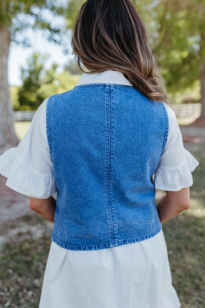 THE NIXON VEST IN MEDIUM DENIM