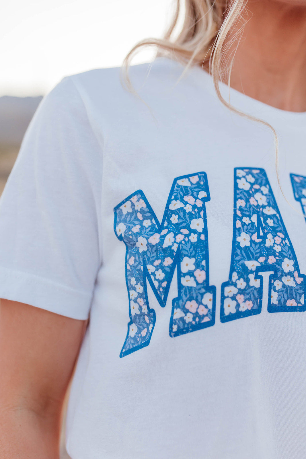 THE MAMA FLORAL GRAPHIC TEE IN WHITE