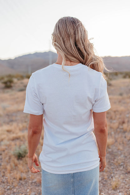 THE MAMA FLORAL GRAPHIC TEE IN WHITE