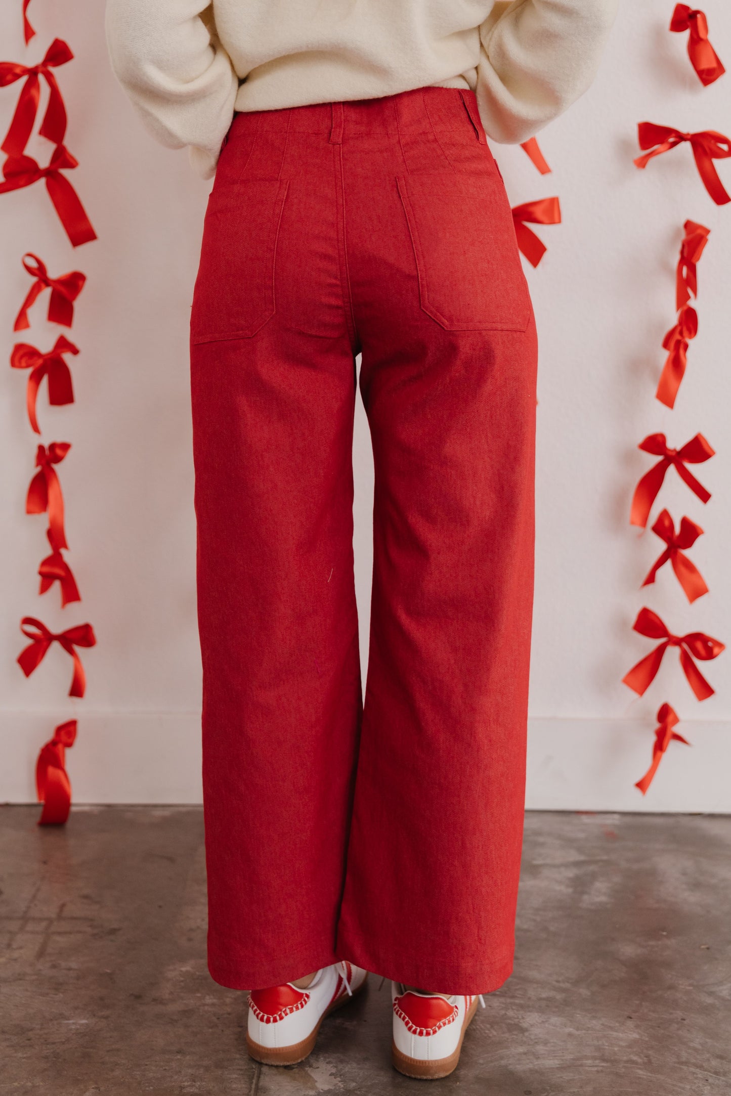 THE CARTER CROPPED SUMMER PANTS IN RASPBERRY