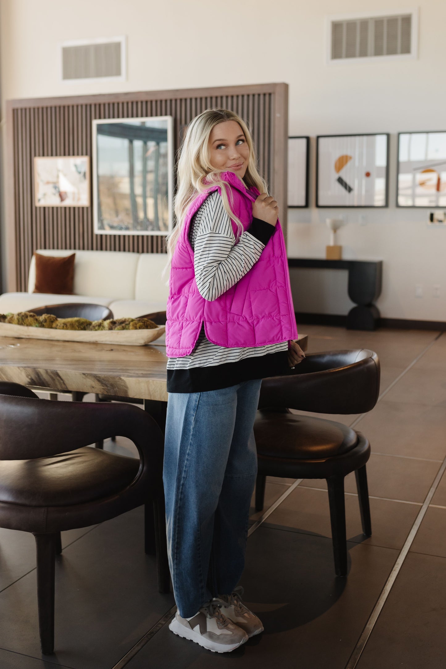 THE VERITY SOLID PUFFER VEST IN FUCHSIA