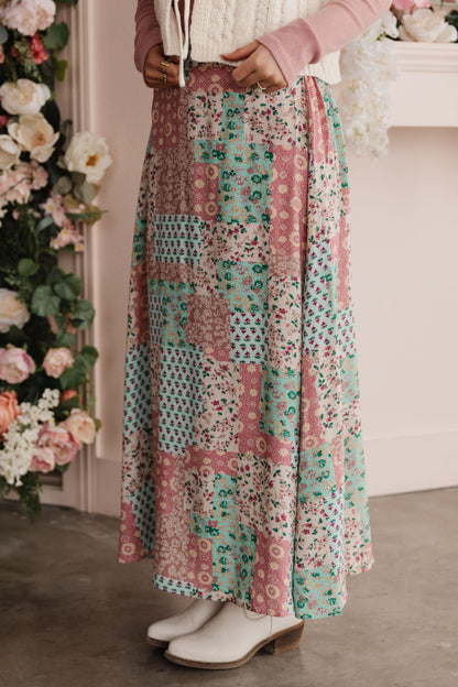 THE BRADYN PRINT MAXI SKIRT IN MINT