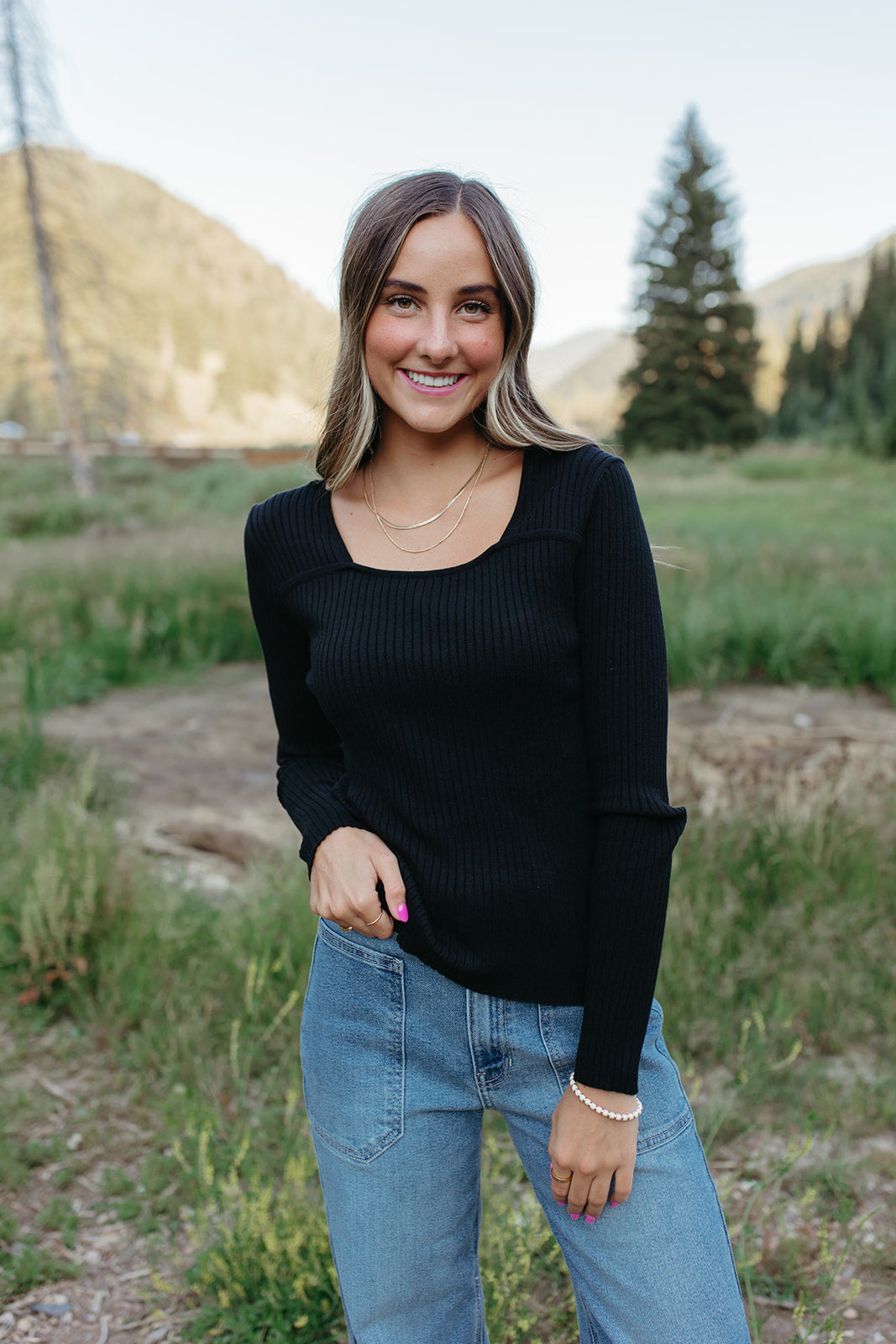 THE HARLEY SQUARE NECK RIBBED SWEATER IN BLACK