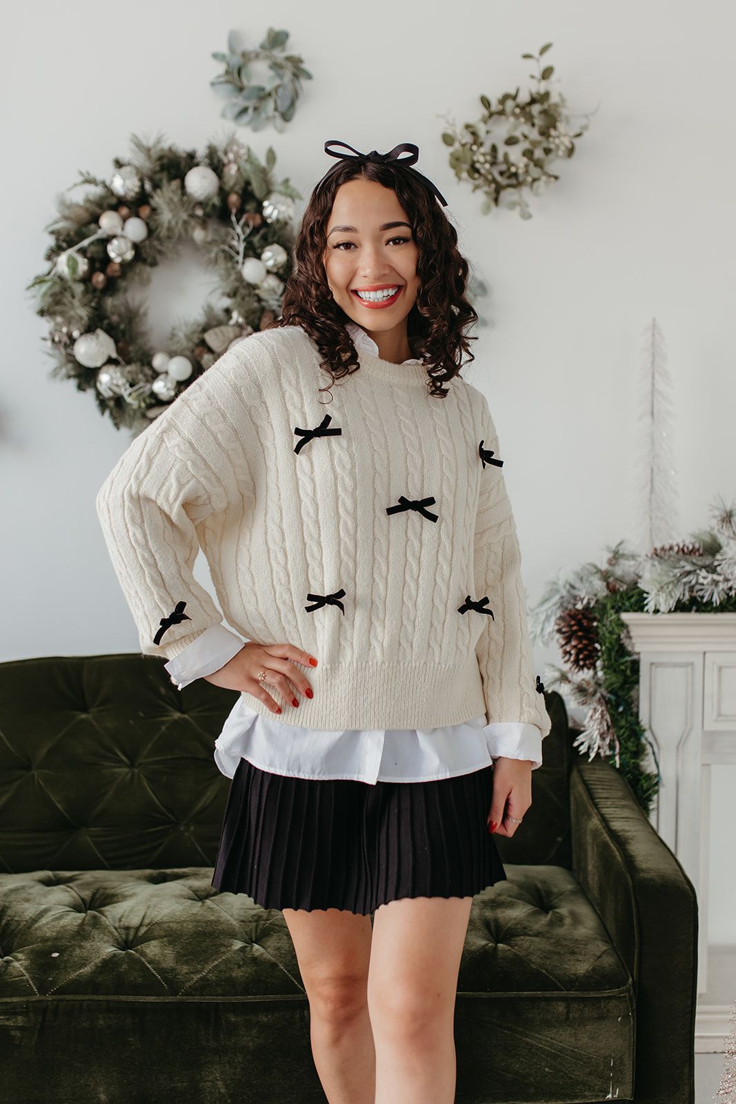 THE JILLIE BOW SWEATER IN IVORY