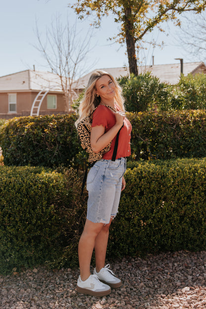 THE MARIELLE WAFFLE TOP IN RUSTY ROSE