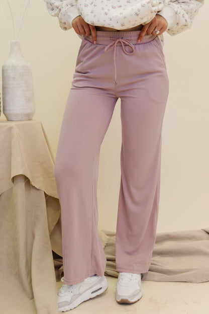 THE REYNA RIBBED WIDE LEG PANTS IN ROSE