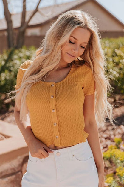 THE MARIELLE WAFFLE TOP IN MARIGOLD