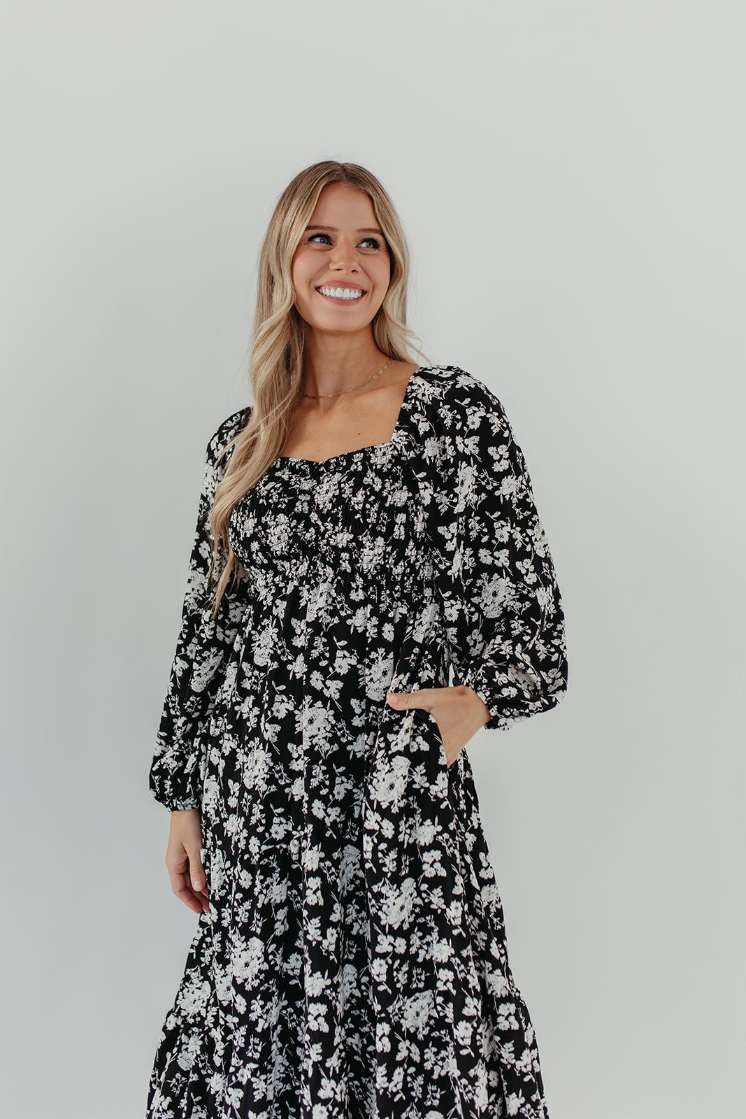 THE FINLEE FLORAL MAXI DRESS IN BLACK