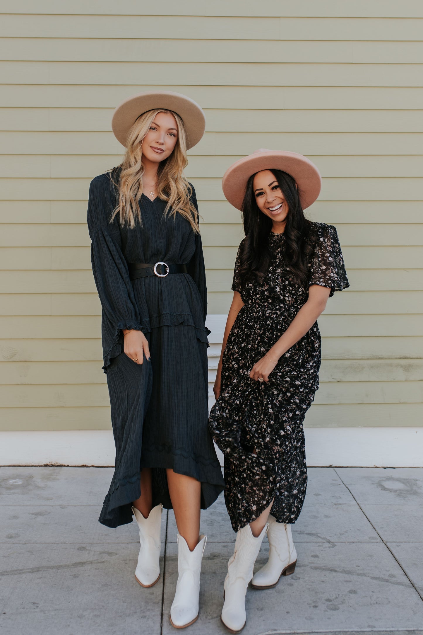 THE MEADOW PLEATED FLORAL MIDI DRESS IN BLACK