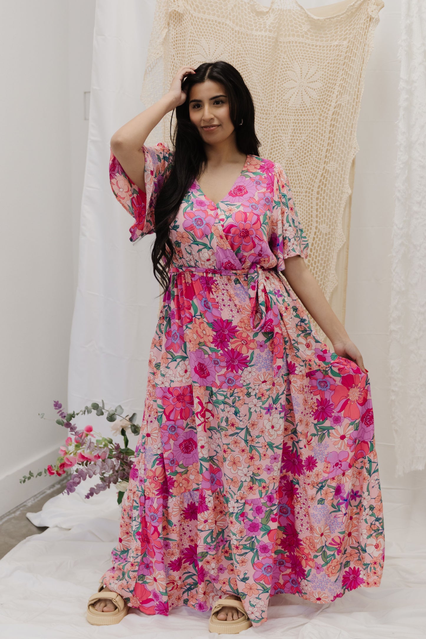 THE DARBY FLORAL RAYON MAXI DRESS IN BLUSH