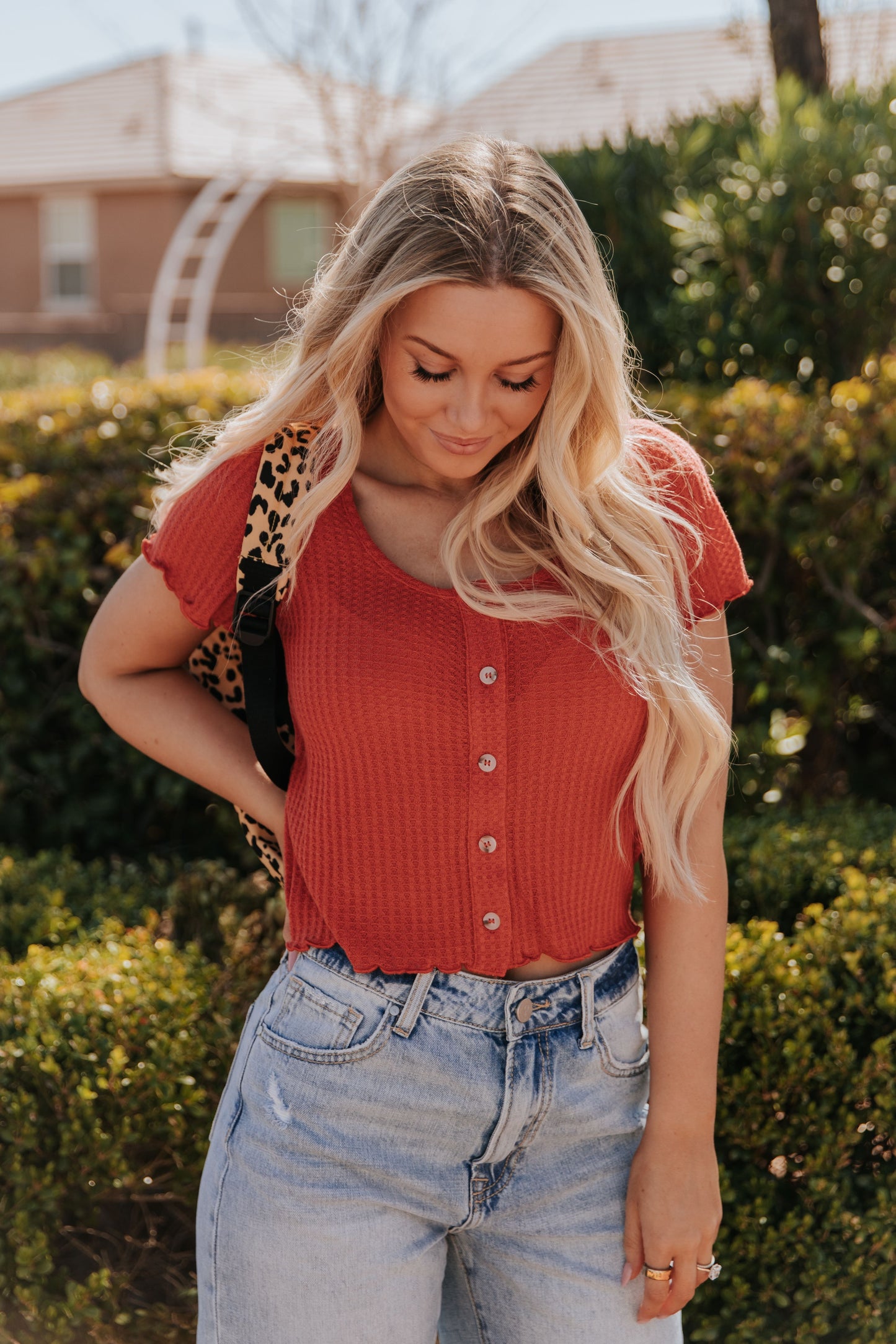 THE MARIELLE WAFFLE TOP IN RUSTY ROSE