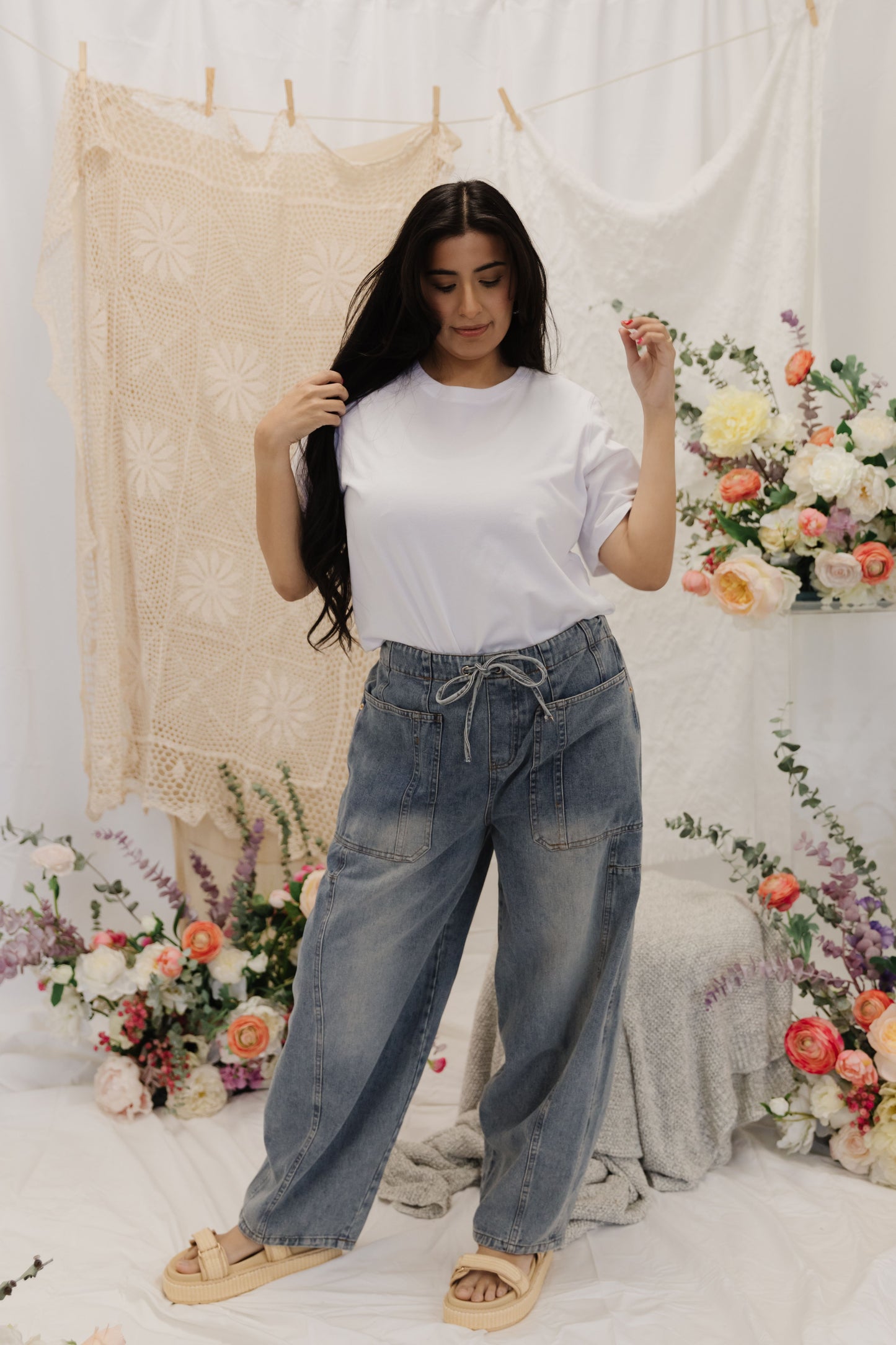 THE LOLA MID RISE JEANS IN LIGHT DENIM