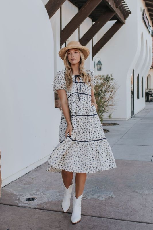 THE MARIANA FLORAL TIERED MIDI DRESS IN CREAM