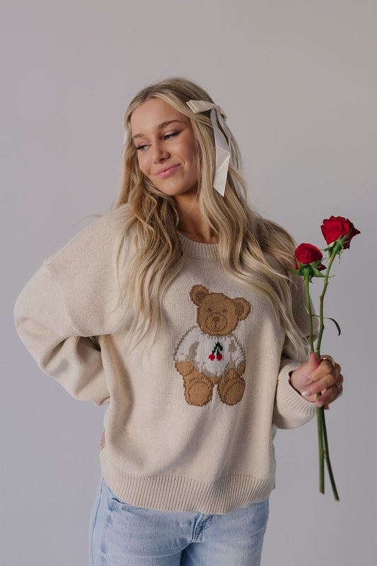 THE TEDDY BEAR CHERRY SWEATER IN CREAM