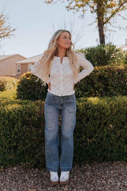 THE EMERY FLORAL CARDIGAN IN WHITE