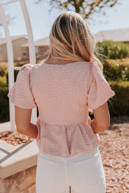 THE BAMBI BUBBLE BABYDOLL BLOUSE IN PEACH