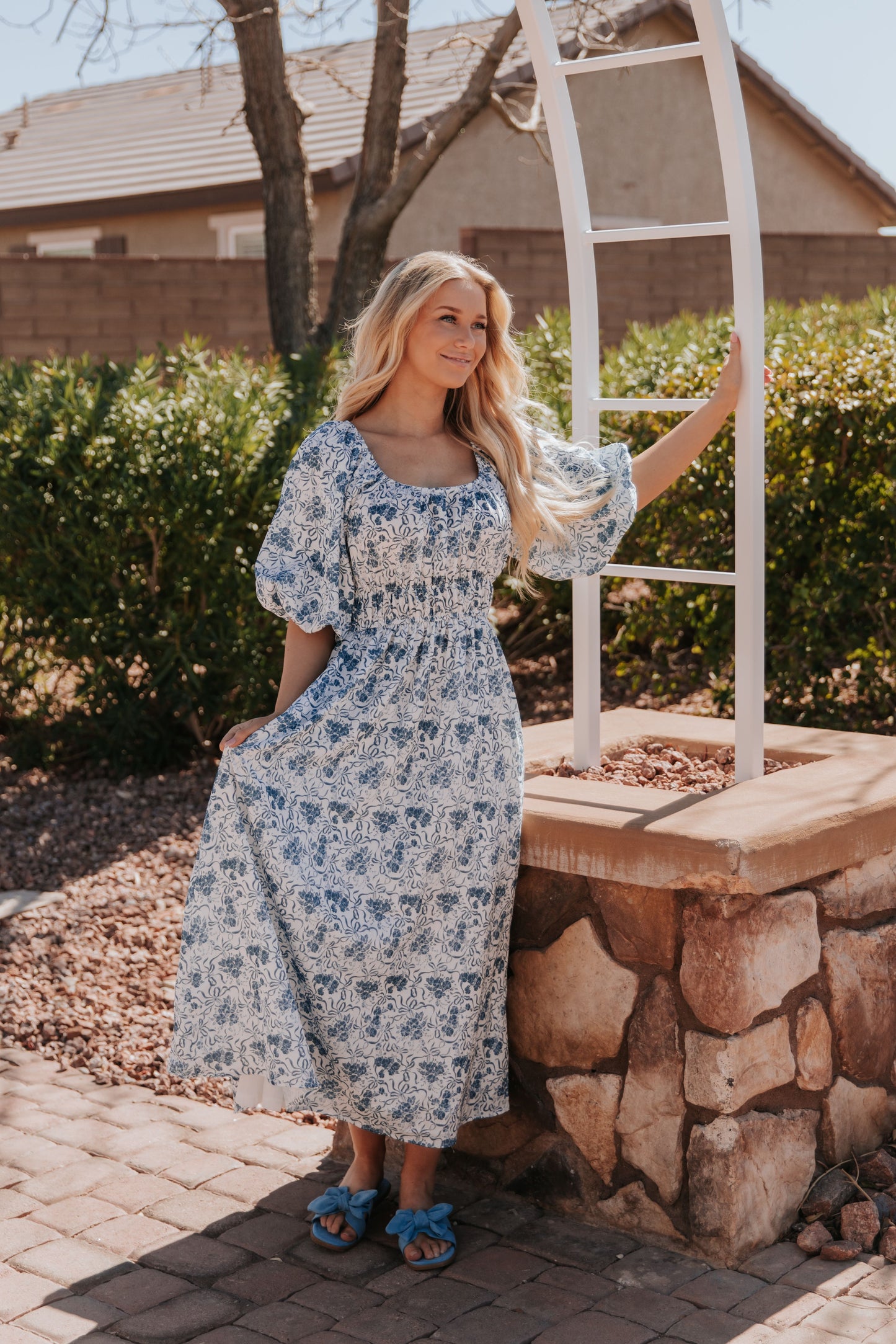 THE LOUISA MAXI DRESS IN LIGHT BLUE