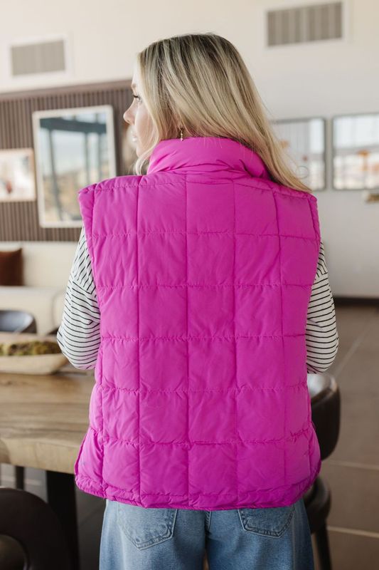 THE VERITY SOLID PUFFER VEST IN FUCHSIA