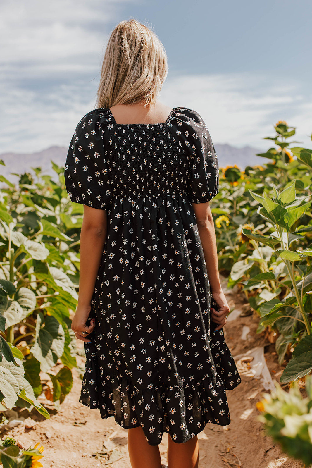 Floral daisy outlet dress