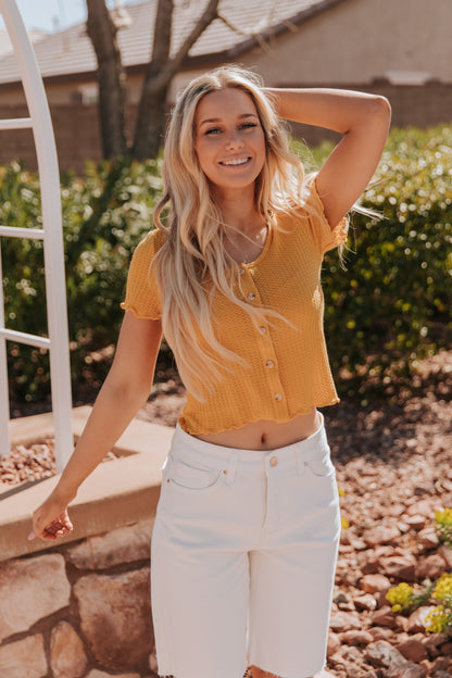 THE MARIELLE WAFFLE TOP IN MARIGOLD