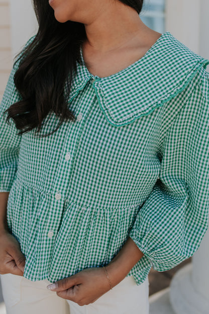 THE DAZEY COLLARED BUTTON UP BLOUSE IN GREEN