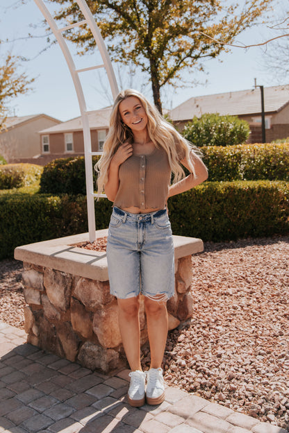 THE MARIELLE WAFFLE TOP IN TAUPE